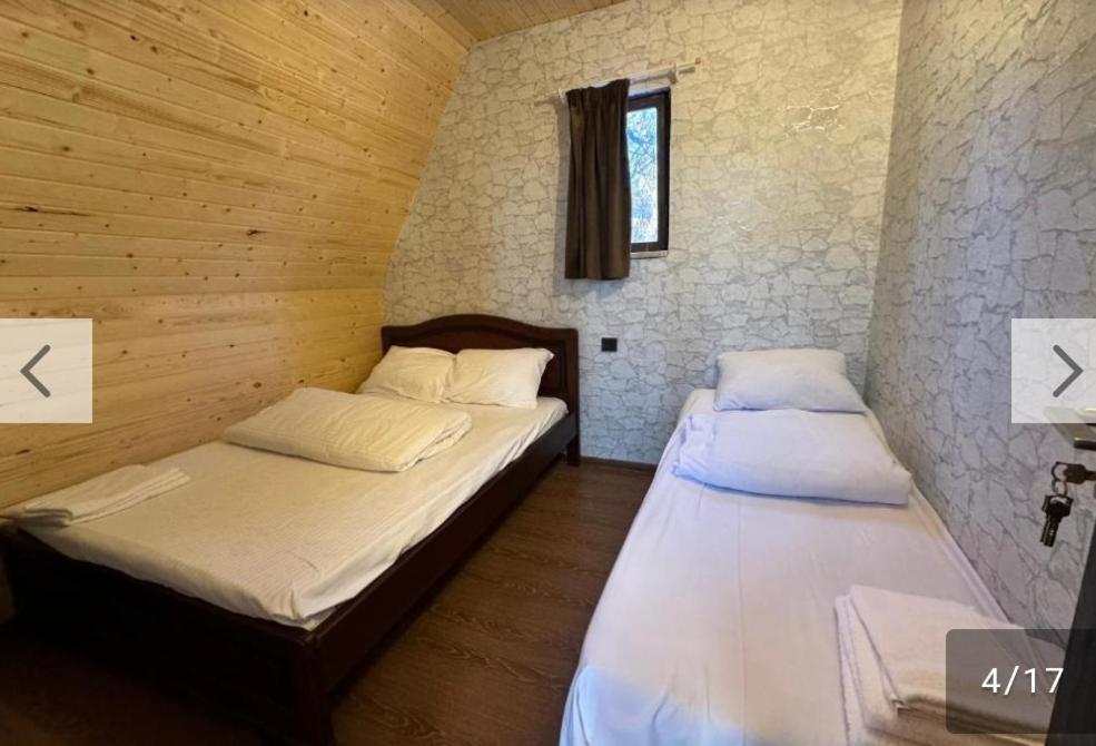 Byurakan Guesthouse & Cottage エクステリア 写真