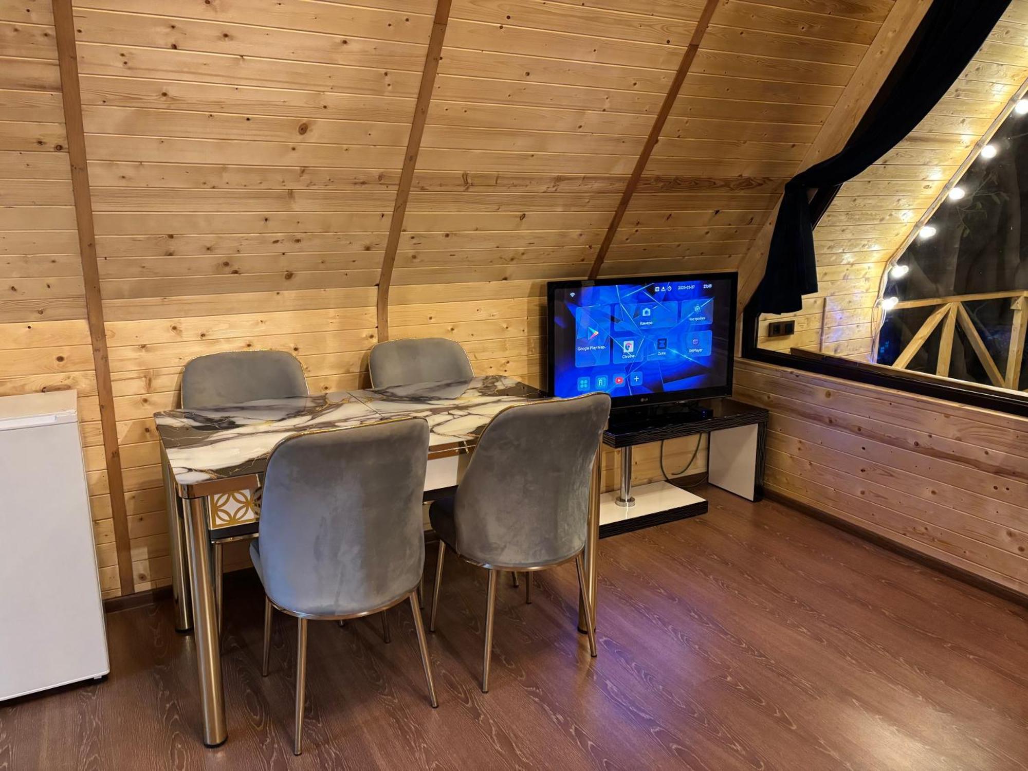 Byurakan Guesthouse & Cottage エクステリア 写真